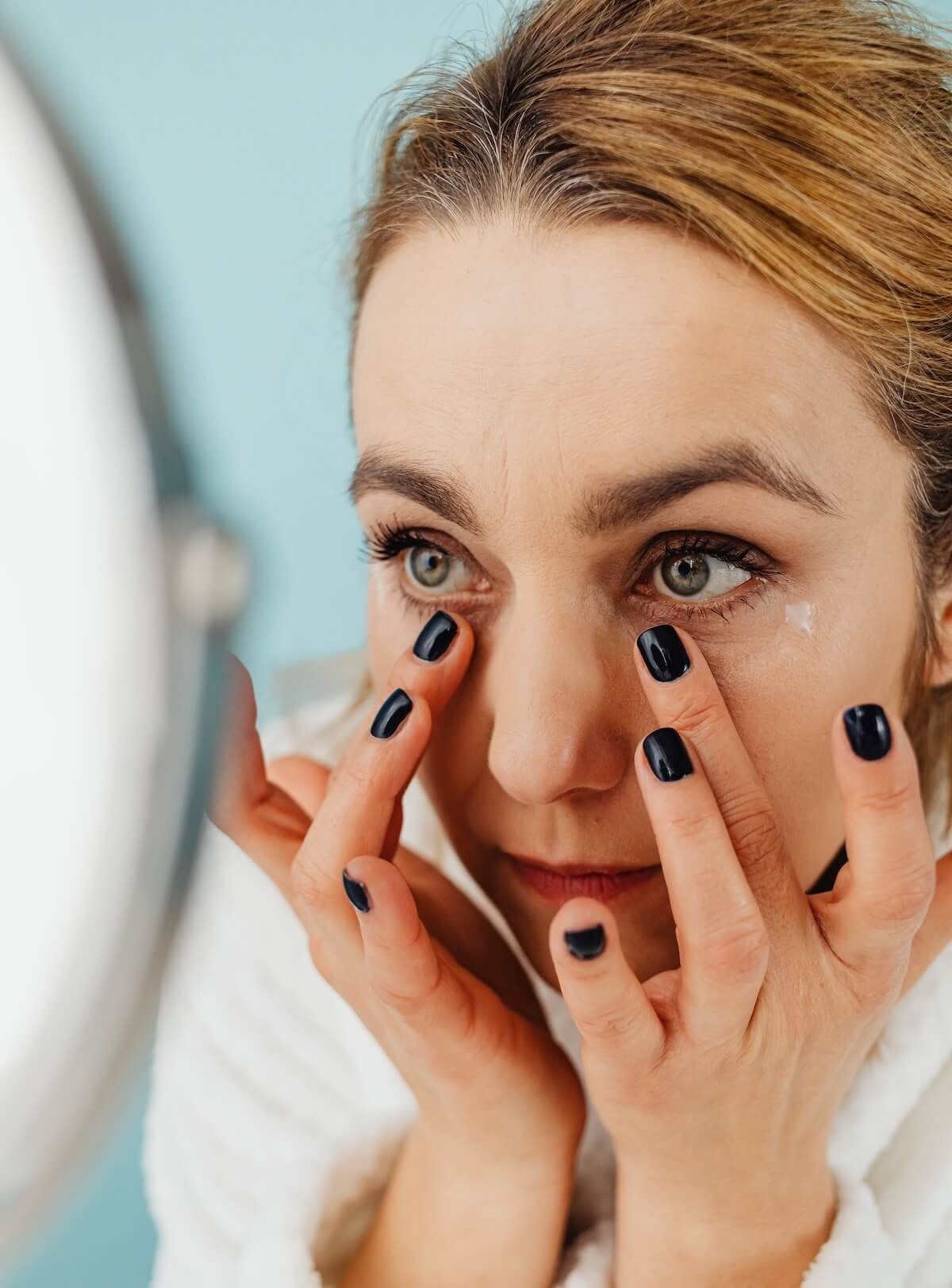 10 ways to get rid of bags under your eyes in Seattle, WA 10 ways to get rid of bags under your eyes in Seattle, WA