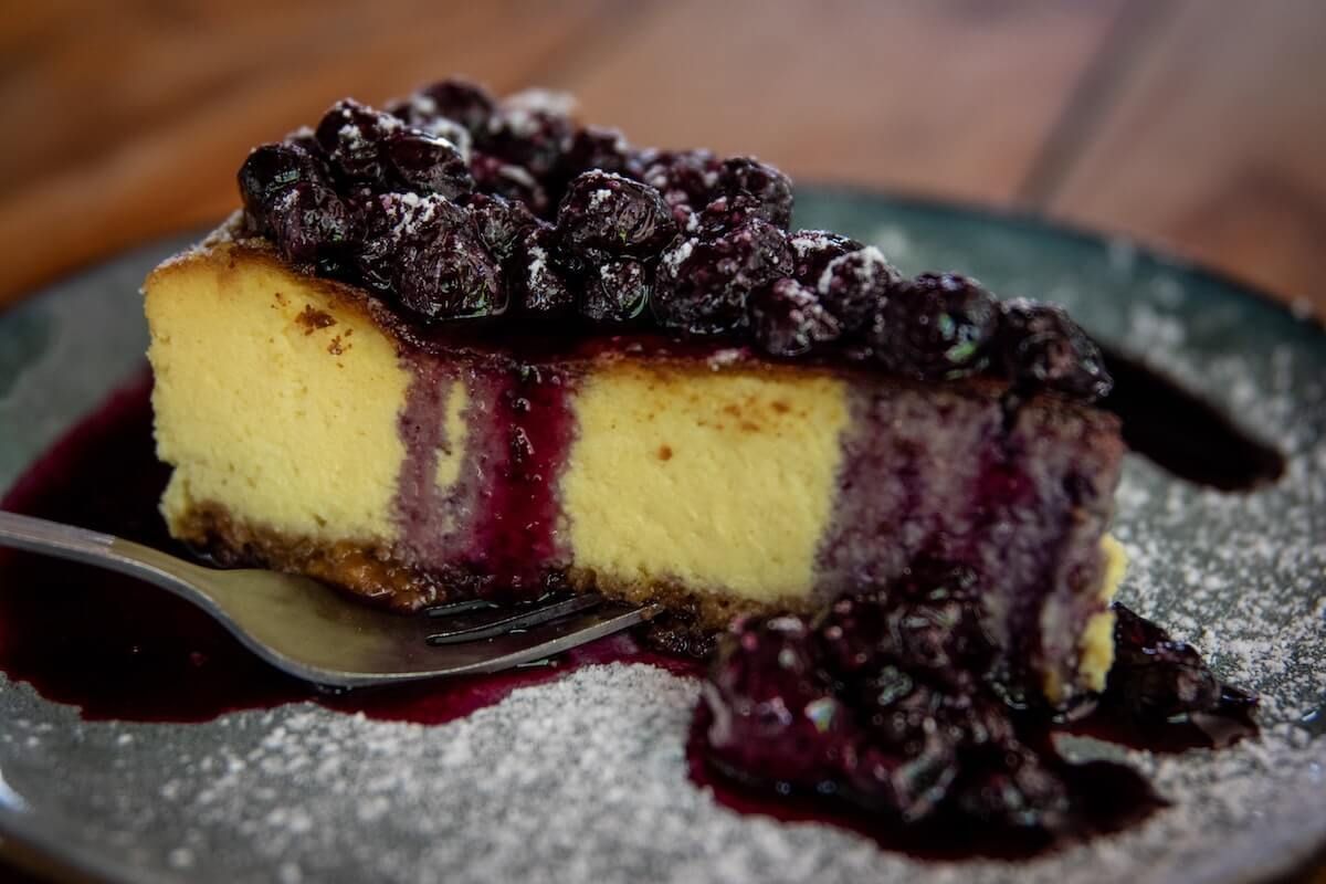 blueberry cheesecake