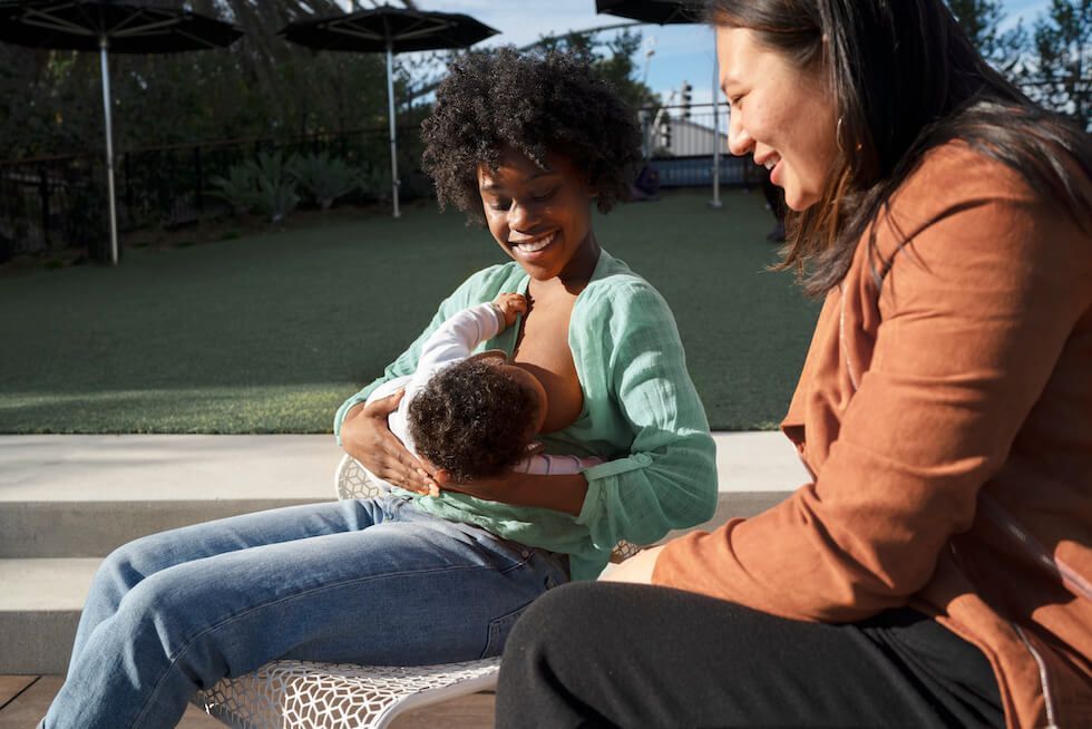 ‘the honest body project’ aims to normalize breastfeeding in public in St. Louis, MO ‘the honest body project’ aims to normalize breastfeeding in public in St. Louis, MO