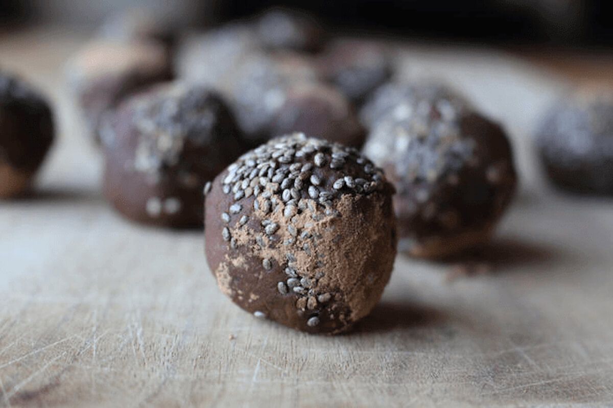 chocolate fudge bliss balls