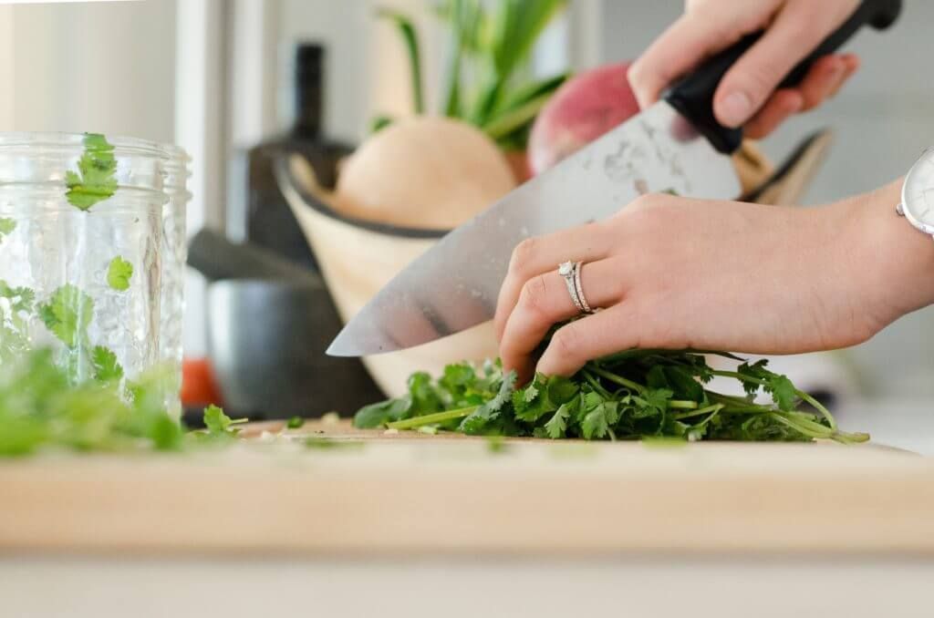 meal planing and keeping veganism affordable for families