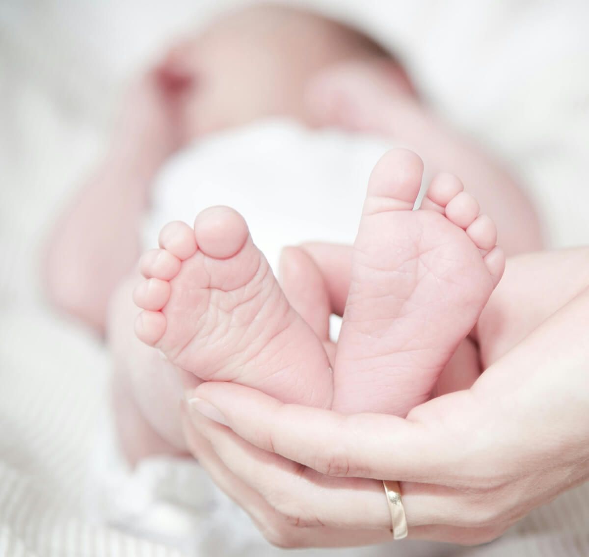 recognize these 5 signs of reflux in newborns in Albuquerque, NM recognize these 5 signs of reflux in newborns in Albuquerque, NM
