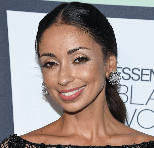 Musician MYA is very active in the plant-based sphere