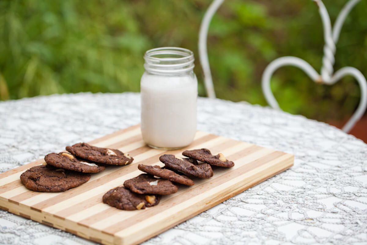 3 vegan cookie recipes to bake this week!